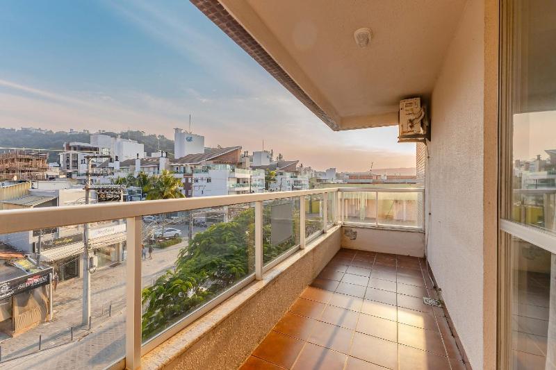 Apartamento a 50m da Praia de Bombinhas - image 8