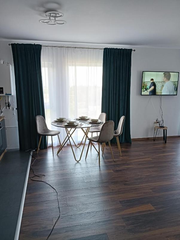 Charlye Apartament - image 5