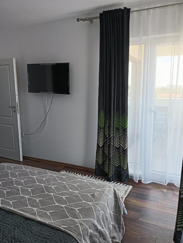 Charlye Apartament - image 12