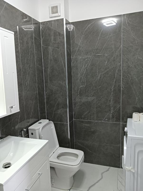 Charlye Apartament - image 15