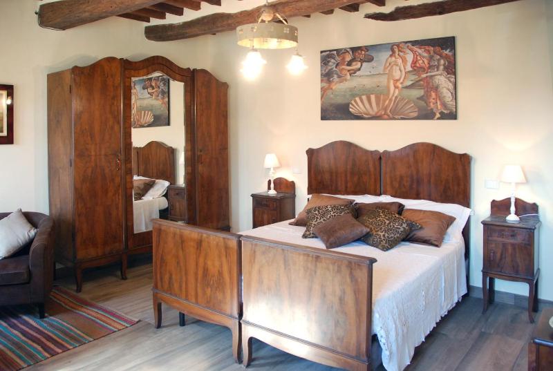 One-Bedroom Apartment (2 Adults) image 3