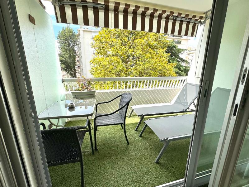 Classic Double Room with Balcony and Garden view image 1