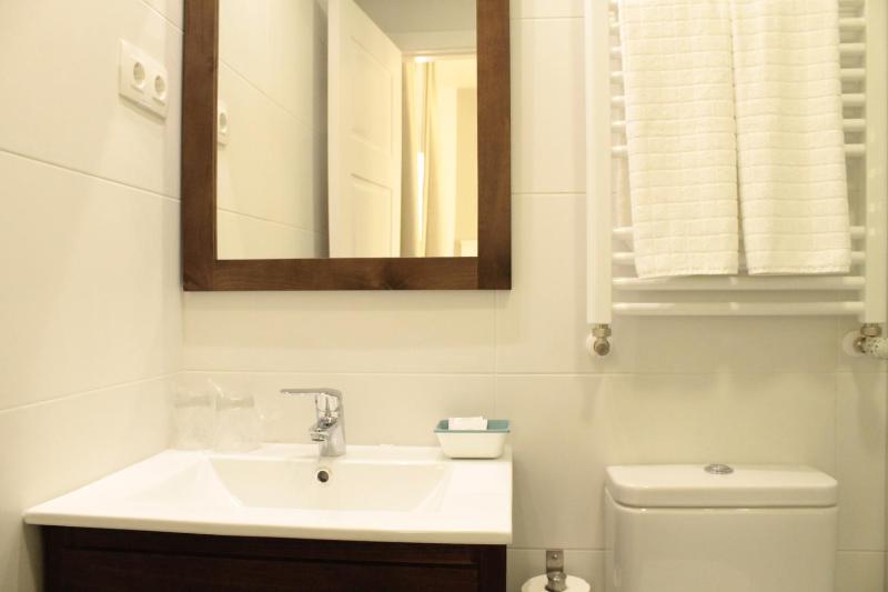 Twin Room image 1