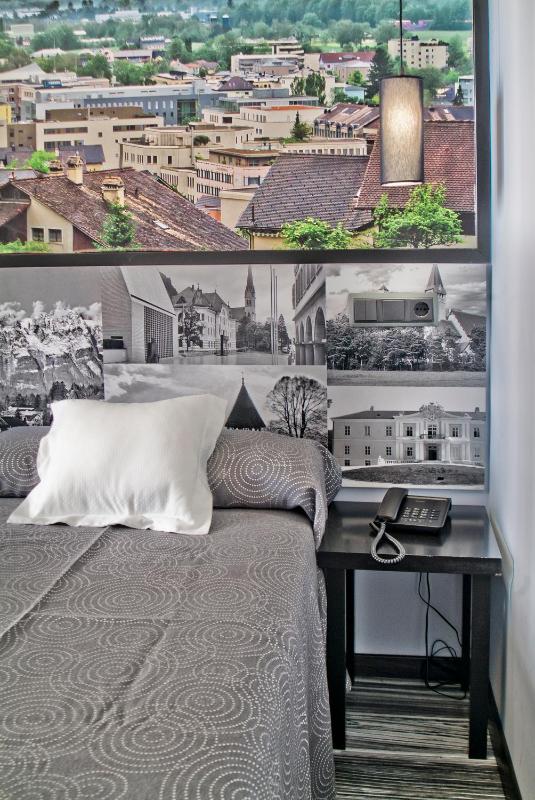 Executive Double or Twin Room image 3