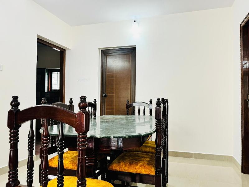 2bhk budget non ac apartment trivandrum - image 16