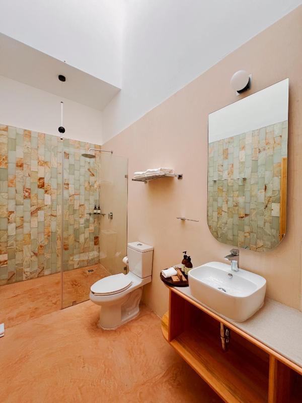 Sauve Casa Boutique - image 16