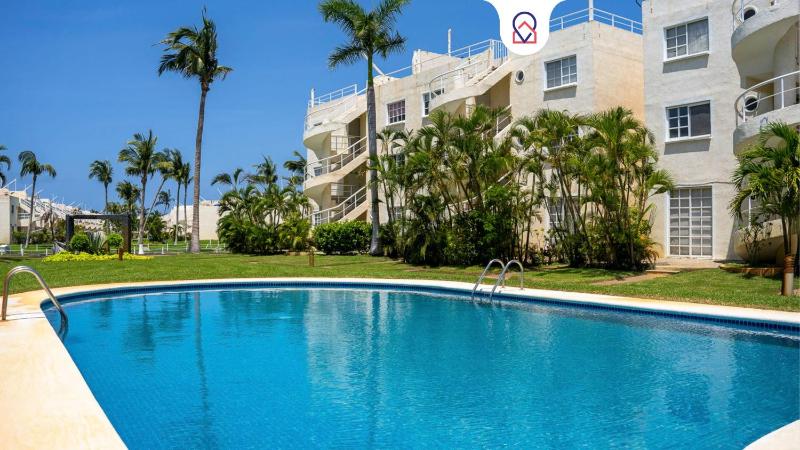 New Acapulco Retreat Garden Pool & Gym - image 1