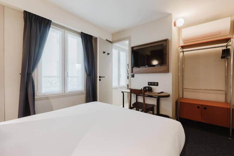 Single Room image 1