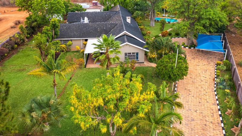 Zambezi Family Lodge - image 6