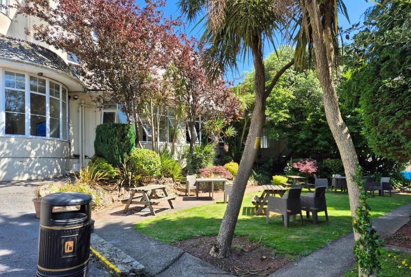Trecarn Hotel - image 12
