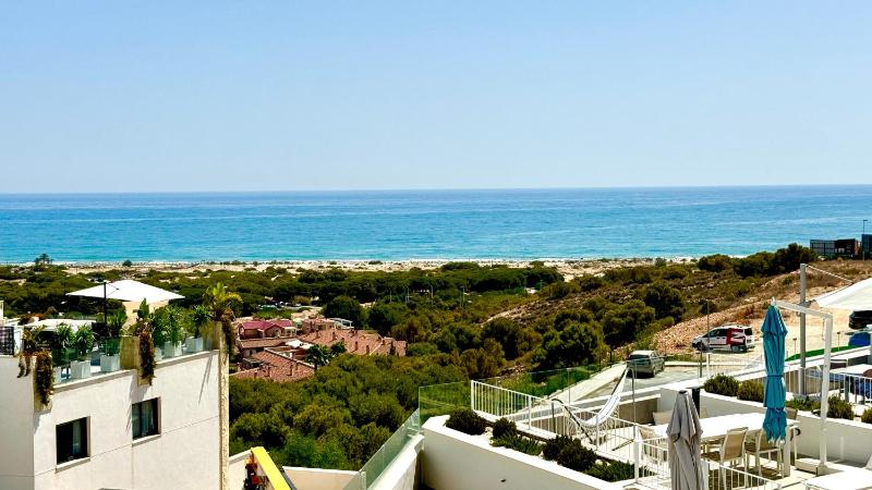 22 Aura-Piscina 3 Vistas al mar - image 17