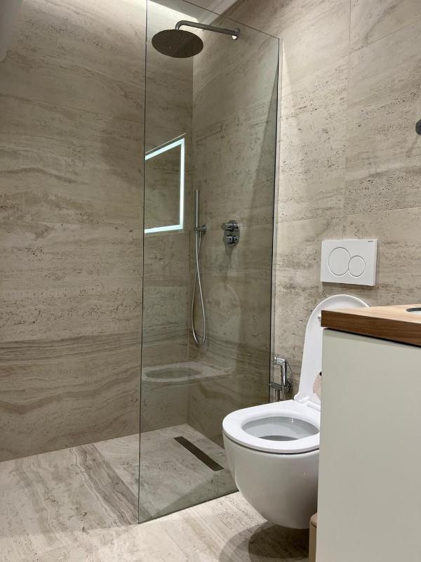 Anna's Blloku Apartment - image 12