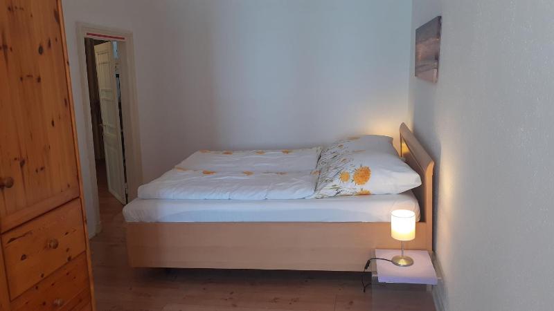 2-Zimmer-Ferienwohnung-im-1-Obergeschoss - image 3