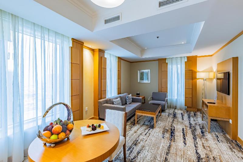 Premium Two-Bedroom Suite image 3