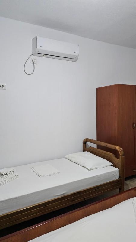 Finnley's Apartment - image 3