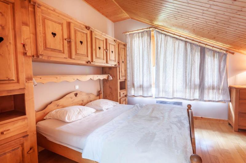 Four-Bedroom Apartment image 2