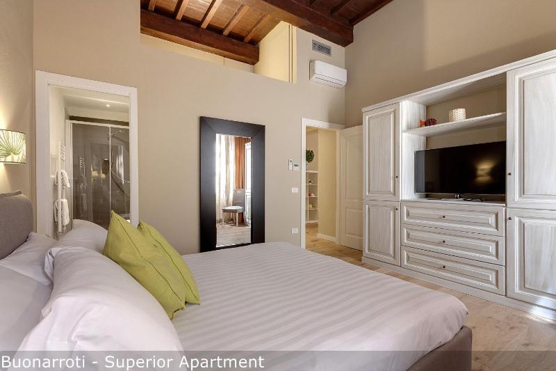 David & Buonarroti Apartments by Mamo Florence - image 15