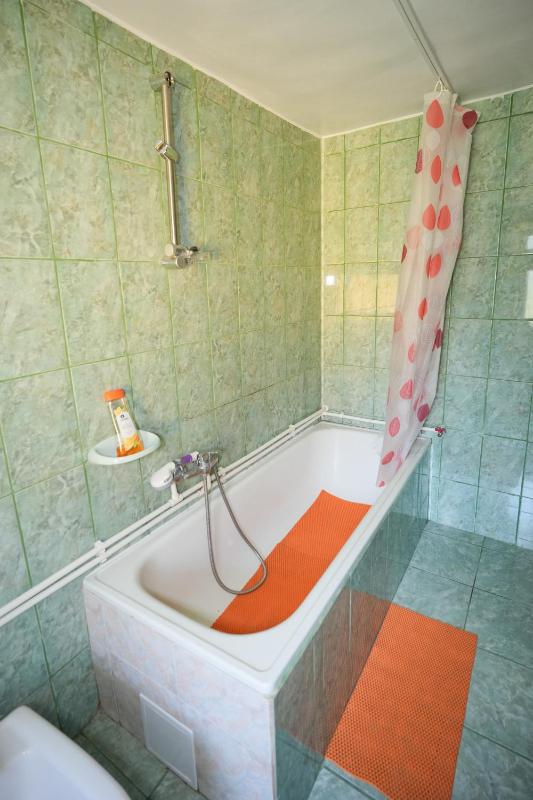 Double or Twin Room image 4