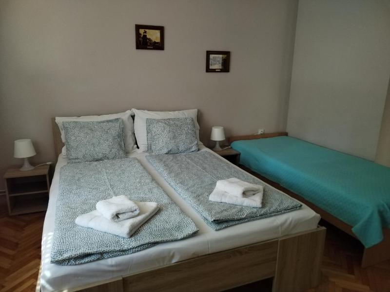 Comfort Triple Room image 3