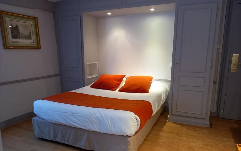 Chambre Lit Double Standard image 4