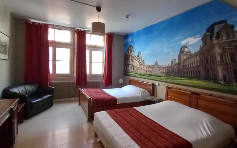 Double Room with Two Double Beds image 1