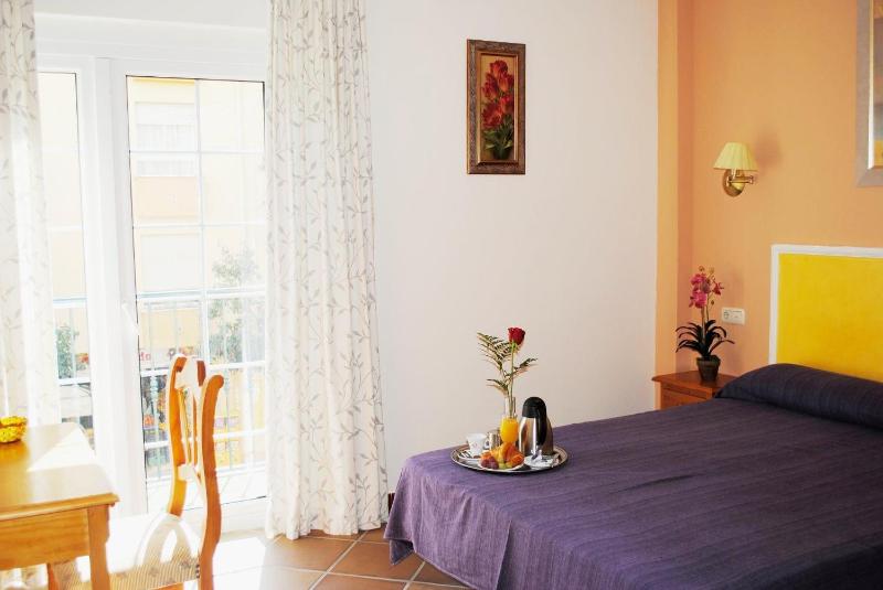 Single Room image 1