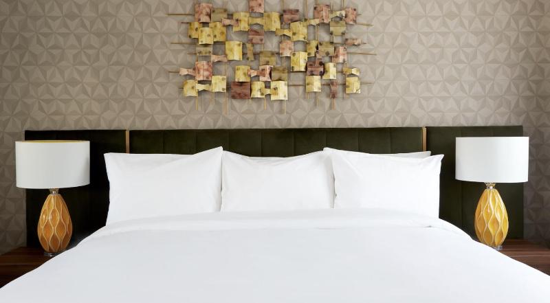 King Room image 2