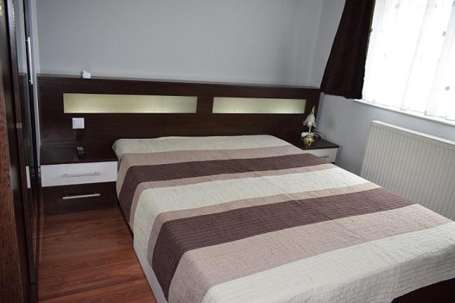 Apartment image 3