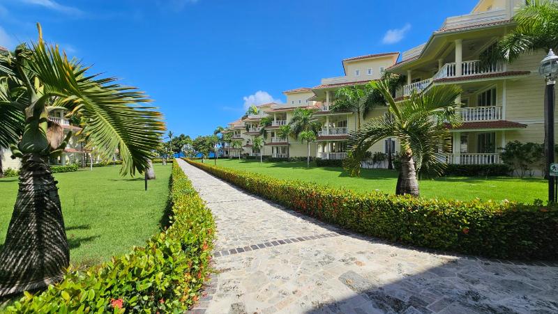 Hispaniola Beach Retreat - image 3