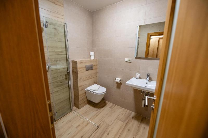 Standard Double Room image 4