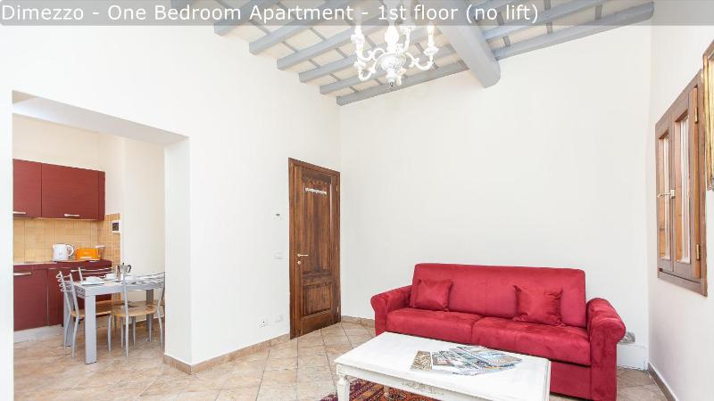 One-Bedroom Apartment image 1