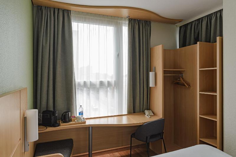 Ibis Kaunas Centre - image 36