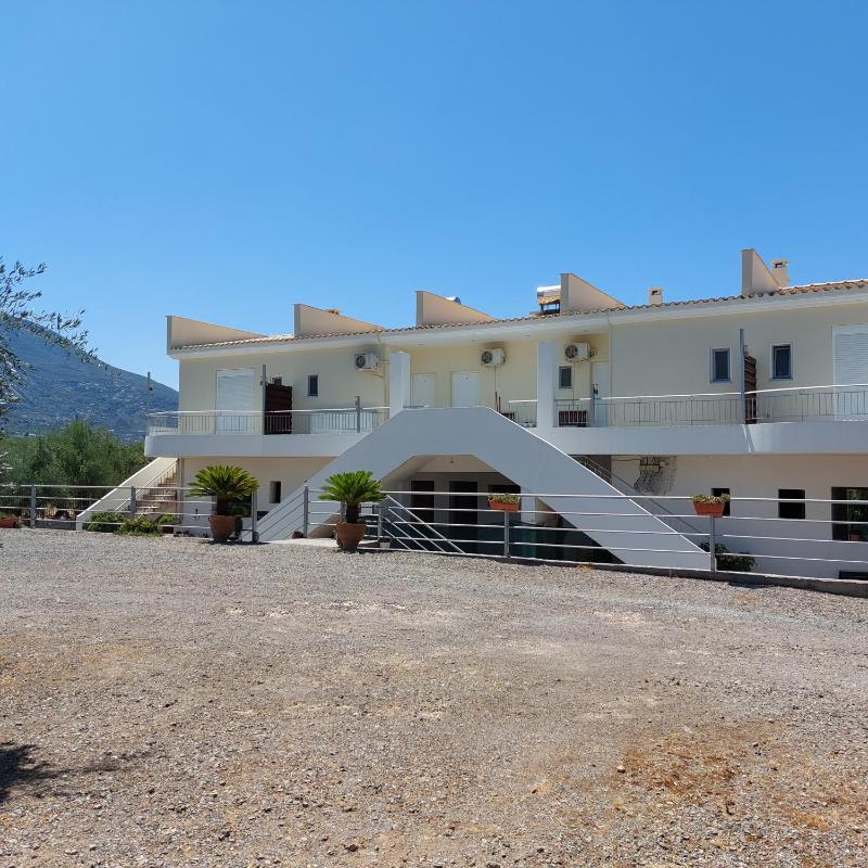 Elea Apartments - image 25