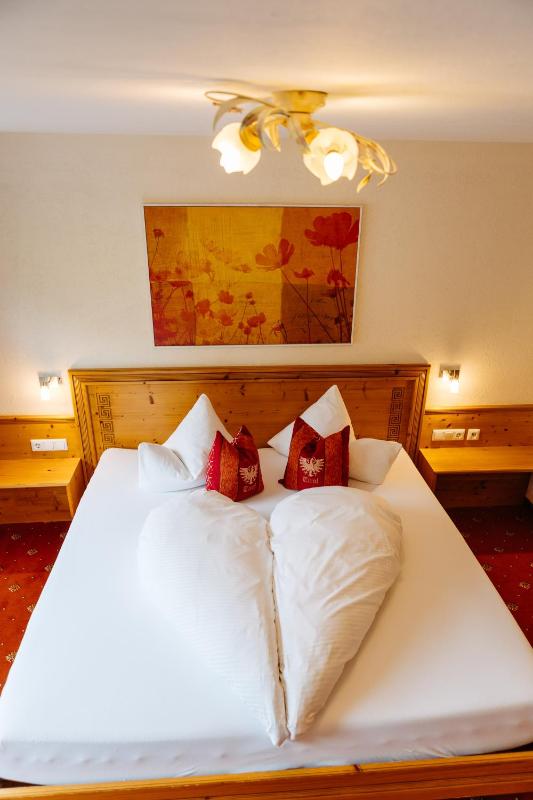 Double Room Edelweiss image 1