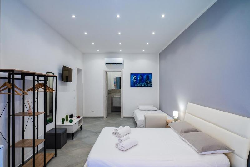 Baron’s Suites - image 41
