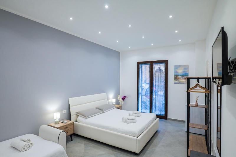 Baron’s Suites - image 48