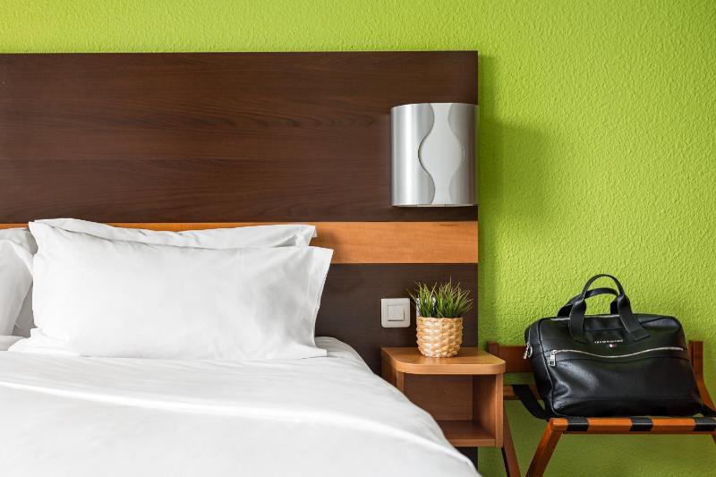 Standard Double Room image 1