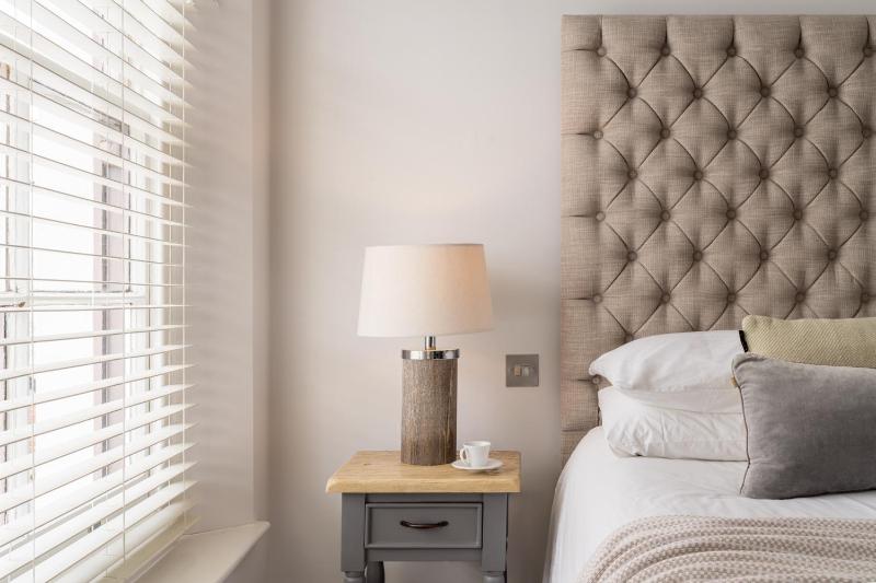 Luxury Classic Room - Street Facing View image 4