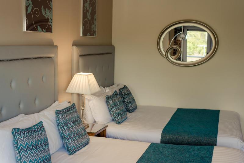 Triple Room image 3