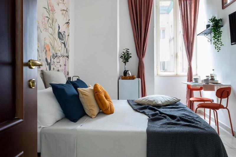 Double Room with Private Bathroom image 1