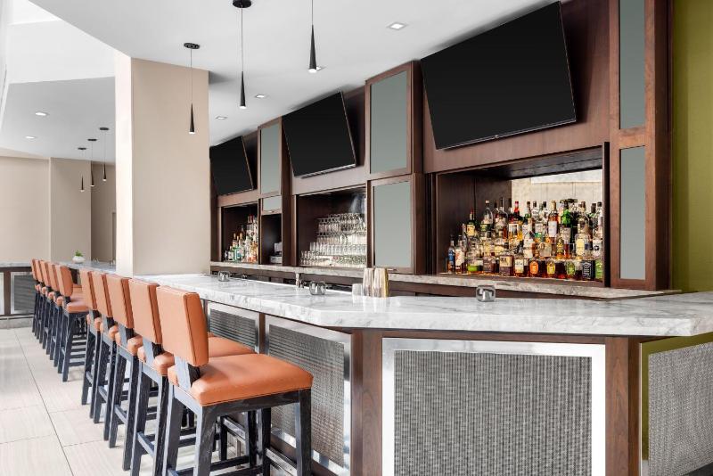 Sheraton Suites Galleria Atlanta - image 16