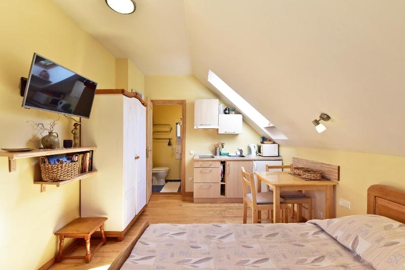 Apartment (Patty) image 3