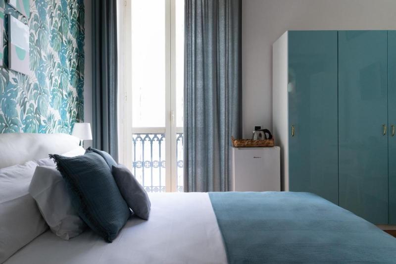 Deluxe Double Room with Shower image 2