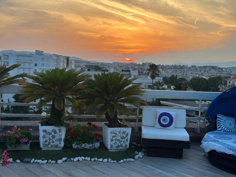 CANNES CROISETTE Sea & Sky - image 29