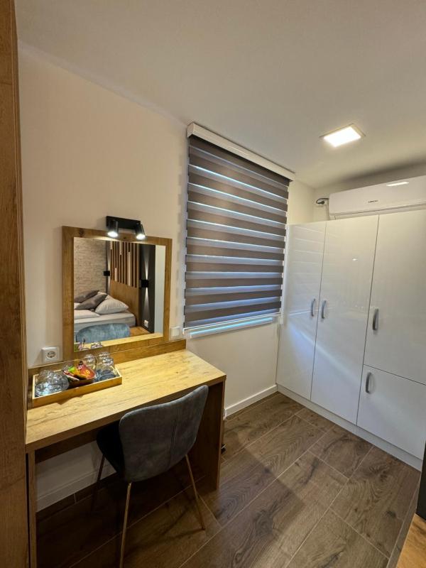 Golden Key Apartments - image 9