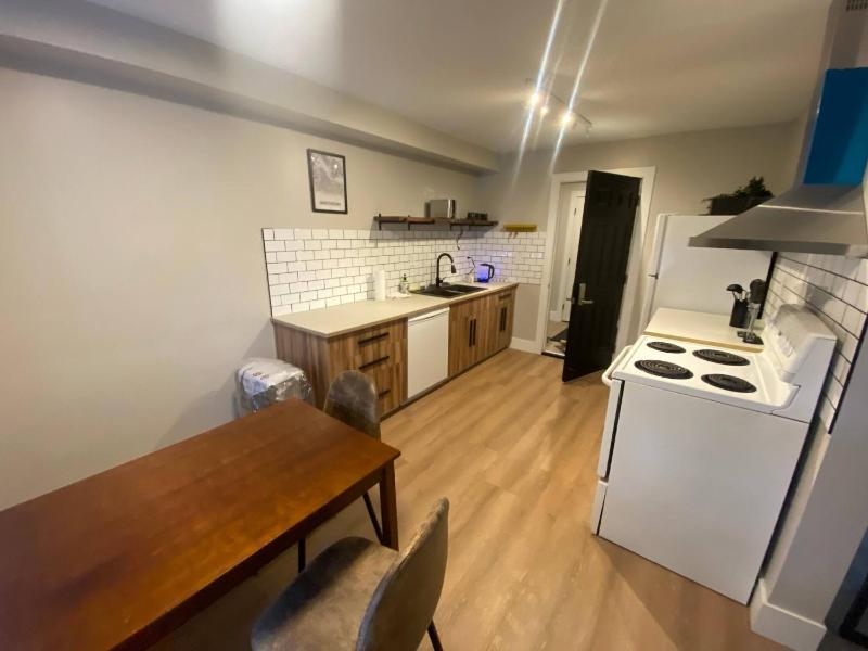 Newly Renovated 1br1ba With Asian Style Tea Room - image 4