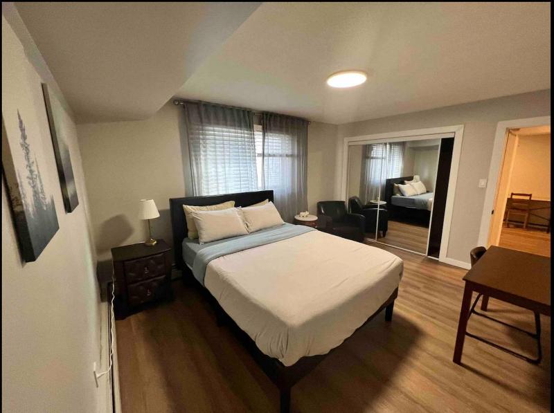 Guest Suite Close To Whtye Ave - image 1