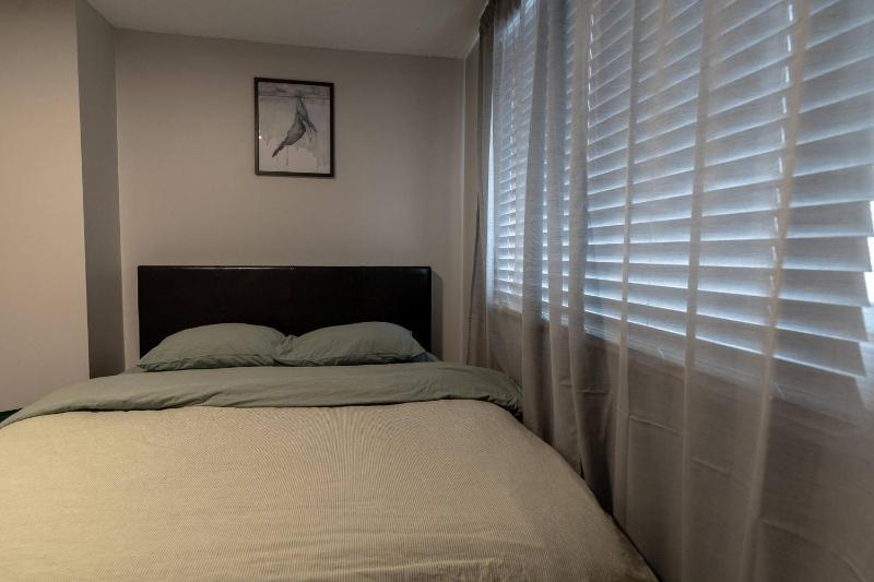 Guest Suite Close To Whtye Ave - image 20