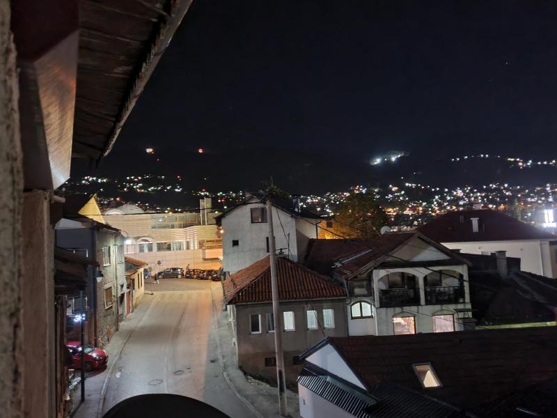Apartman Lumi - Stari Grad - image 10