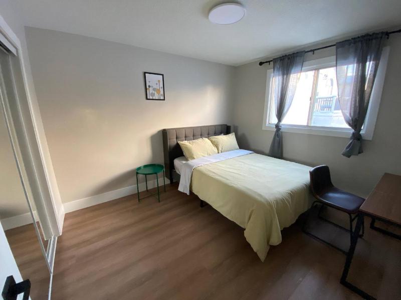 Central 2br Near Unveristy And Whyte Ave - image 4